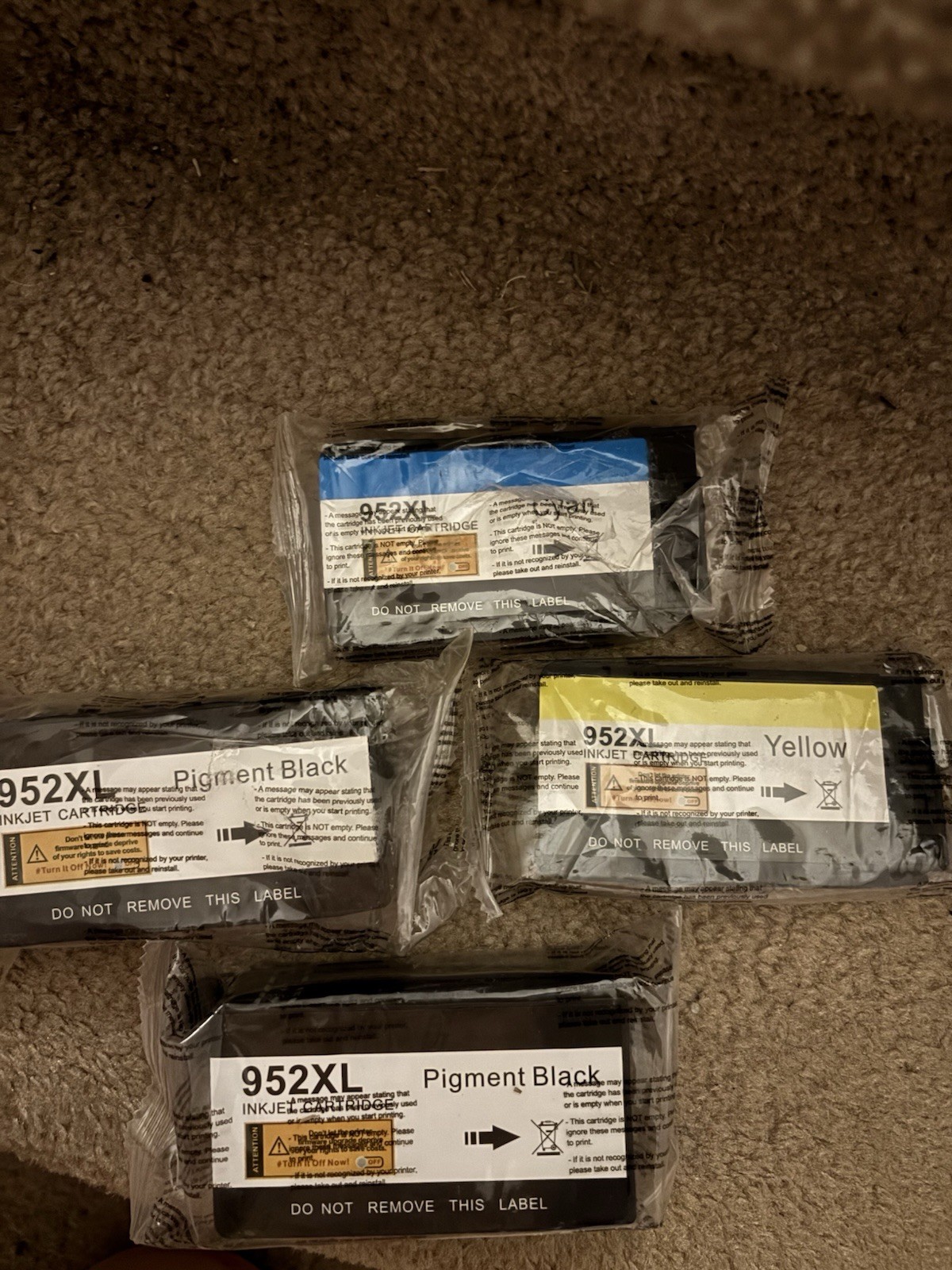 952XL 2 Black, 1 Yellow And 1  Cyan ink cartridge New Sealed See Pictures