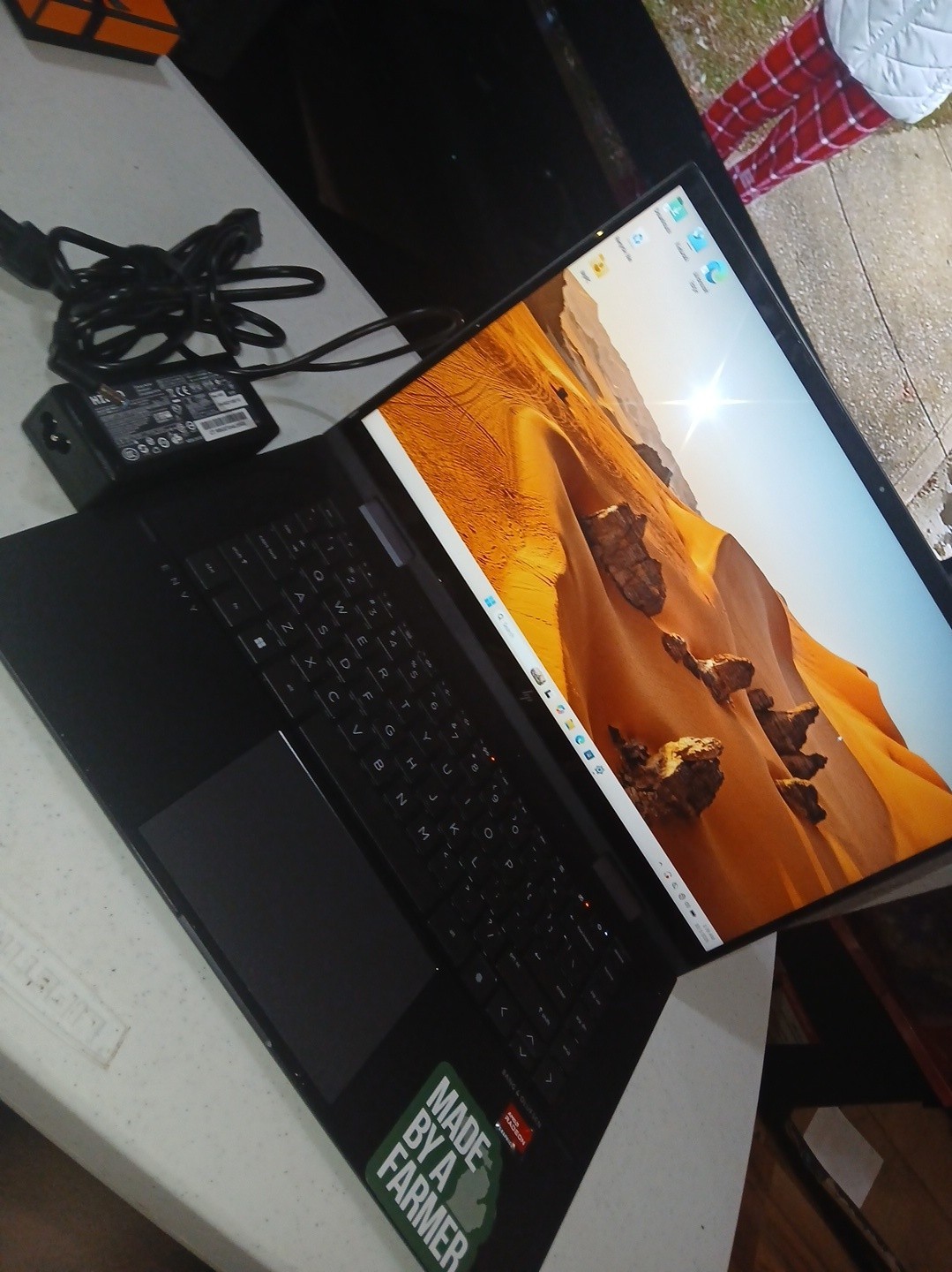 HP ENVY x360 15-eu1073cl 15.6" AMD Ryzen 7 5825U 16GB 512GB ISSUE