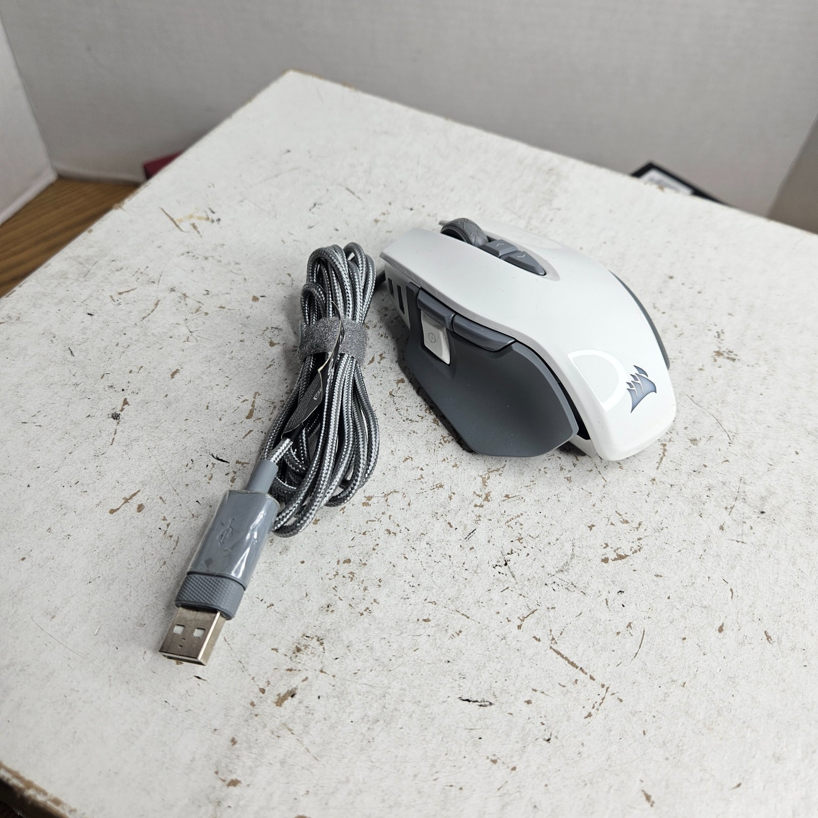 Corsair M65 RGB Elite USB Corded Gaming Mouse - white- RGP0072