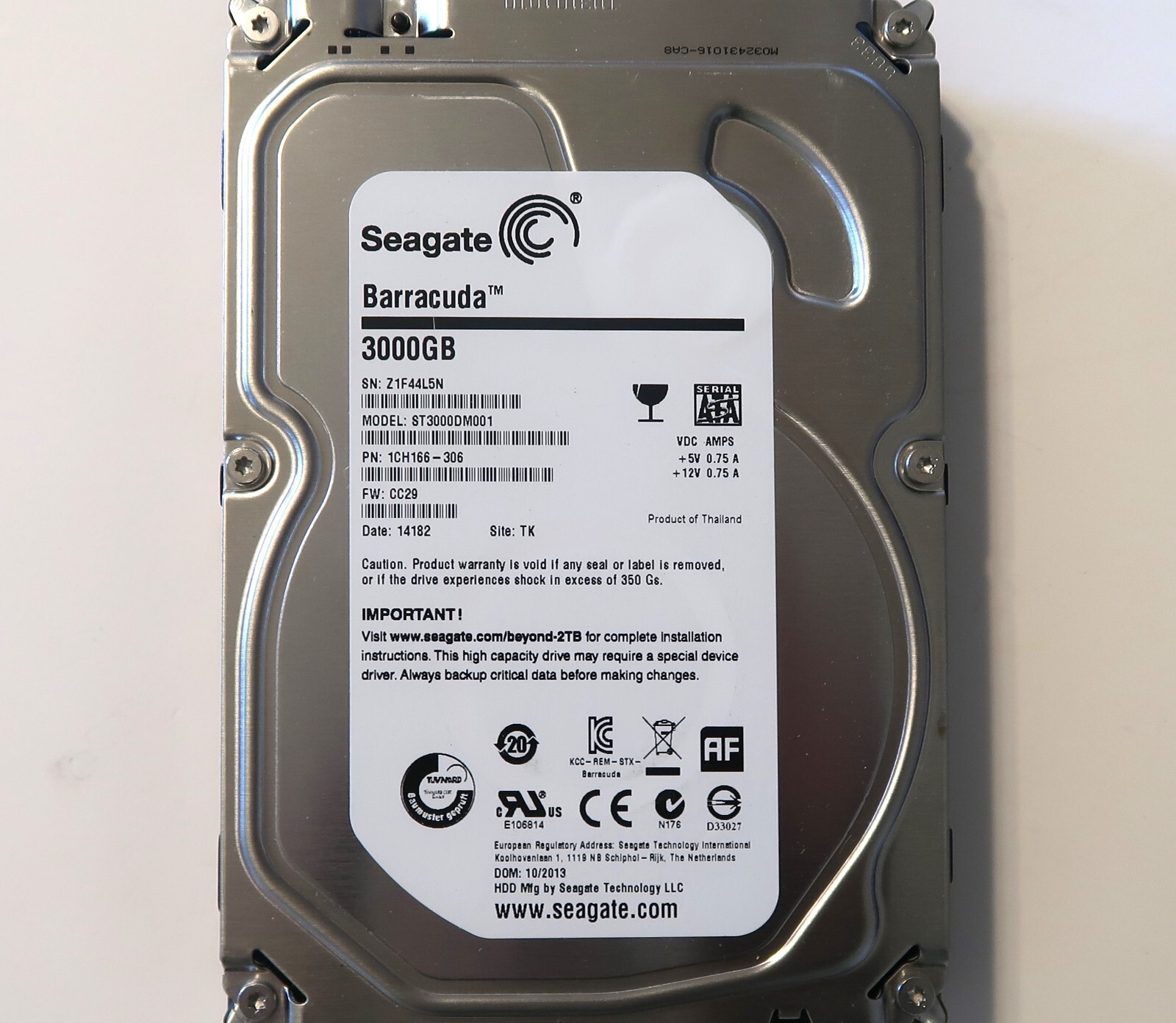 Seagate ST3000DM001 1CH166-306 CC29 TK Thailand (Z1F4) 3.0TB 3.5" Sata 10/2013