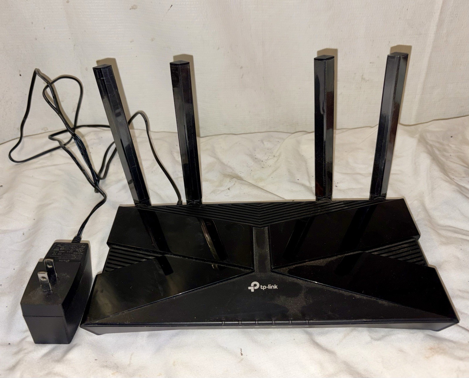 TP LINK MODEL ARCHER AX 1800 GIGABIT Wi-Fi 6 ROUTER - NEVER USED