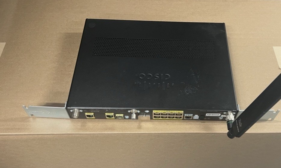 Cisco C899G-LTE-VZ-K9 Cellular, Ethernet Wireless Integrated Services Router