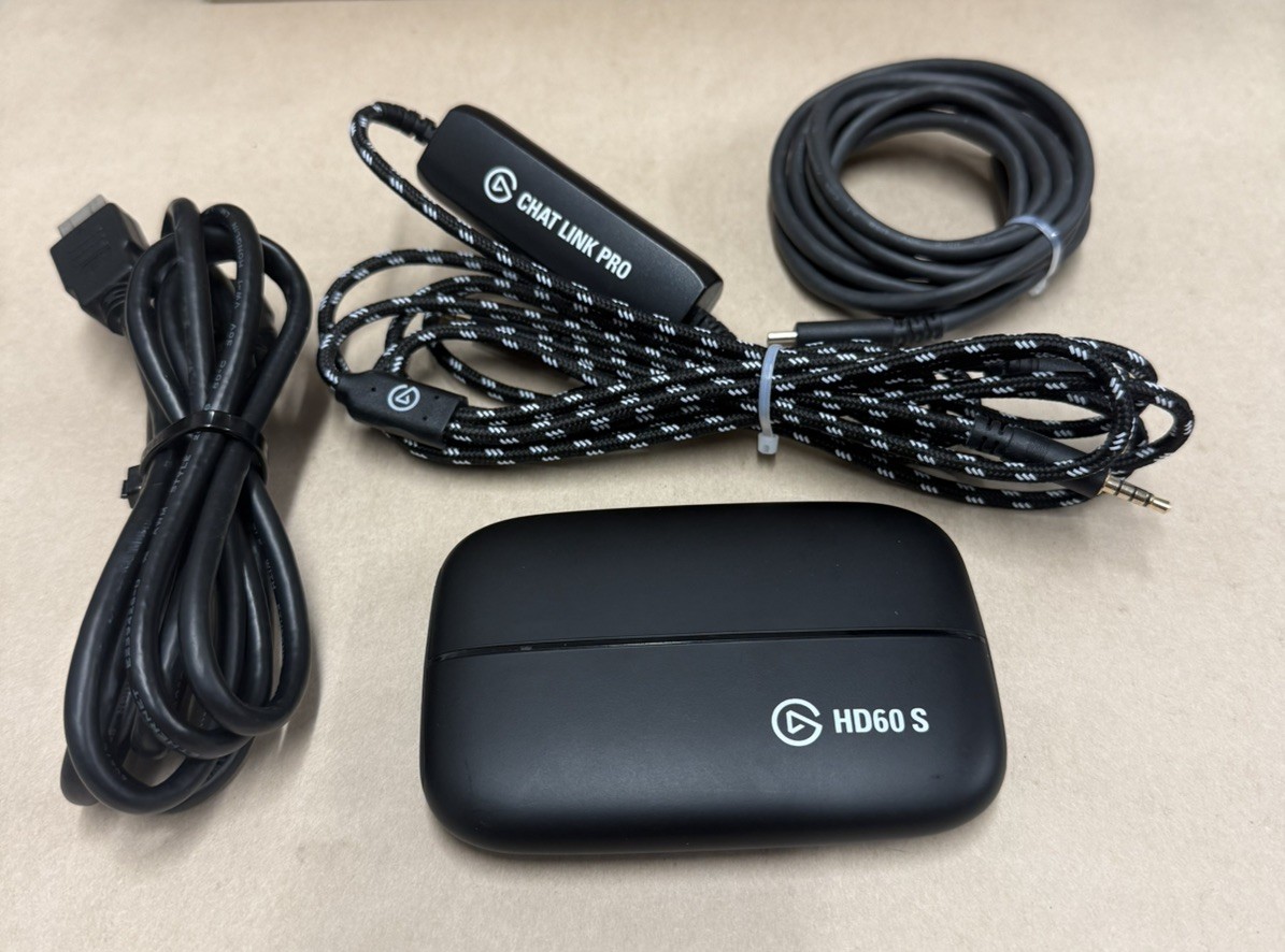 **Elgato Bundle - HD60S Capture Card for Streaming w/ Cords & Chat Link Pro**