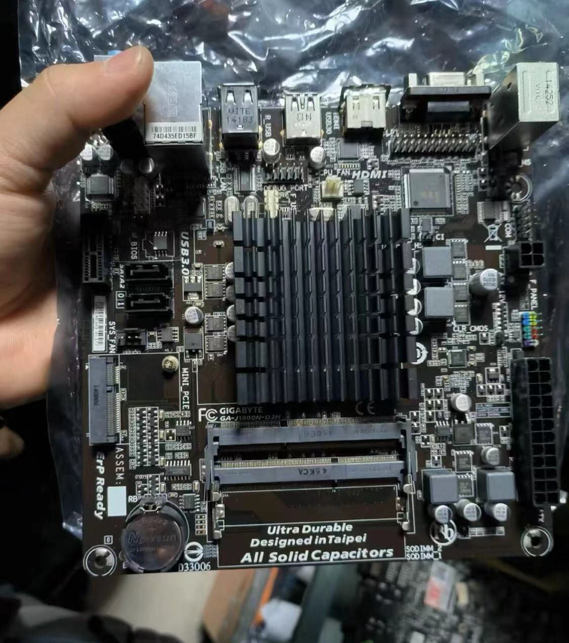 Gigabyte GA-J1800N-D2H Intel J1800 DDR3 MINI-ITX Desktop Motherboard