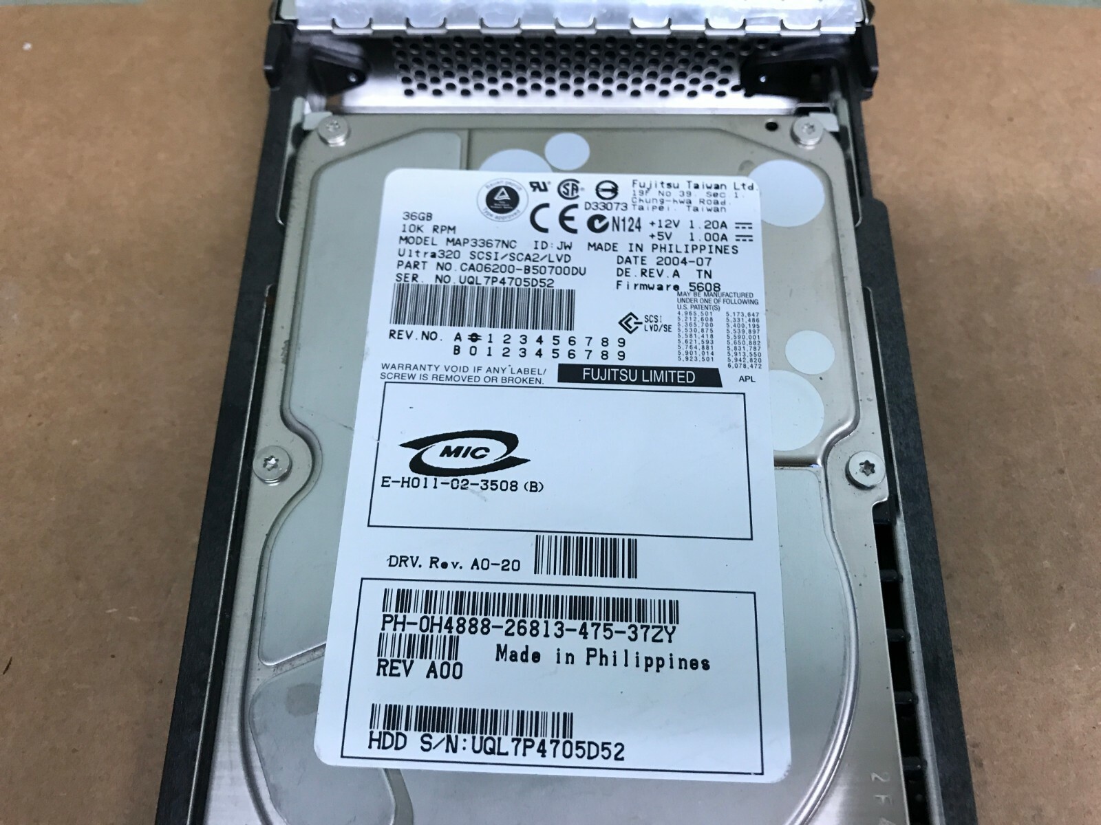 0H4888 Dell Fujitsu MAP3367NC 36GB 10K 80-Pin Ultra320 SCSI 3.5" Hard Drive