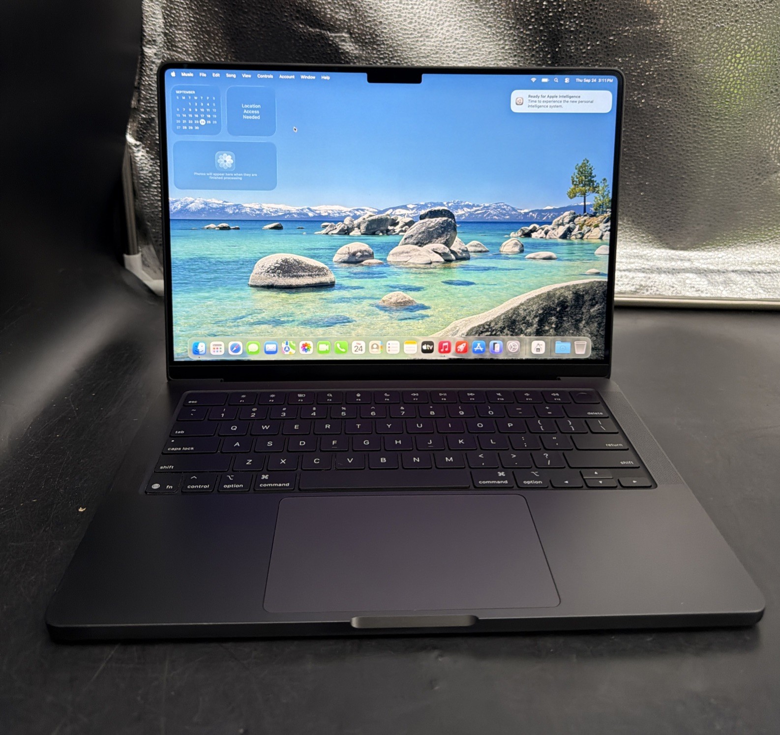 USED Apple MacBook Pro 14" 2025 M5 16GB 512GB A3434 Space Black