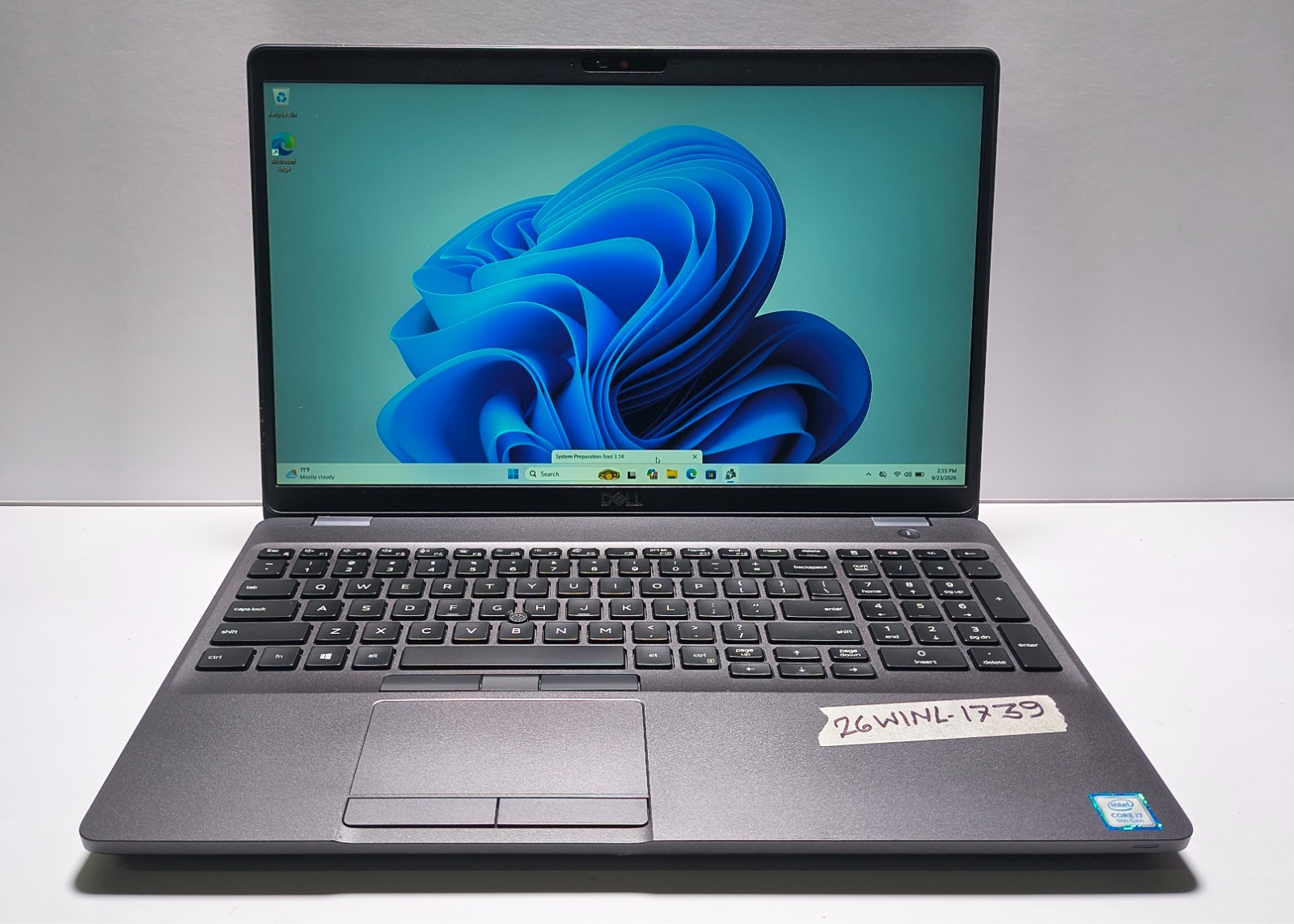 Dell Precision 3541 | 15.6" | i7-9850H | 16GB 128GB NVMe | P620 | WIN 11 PRO