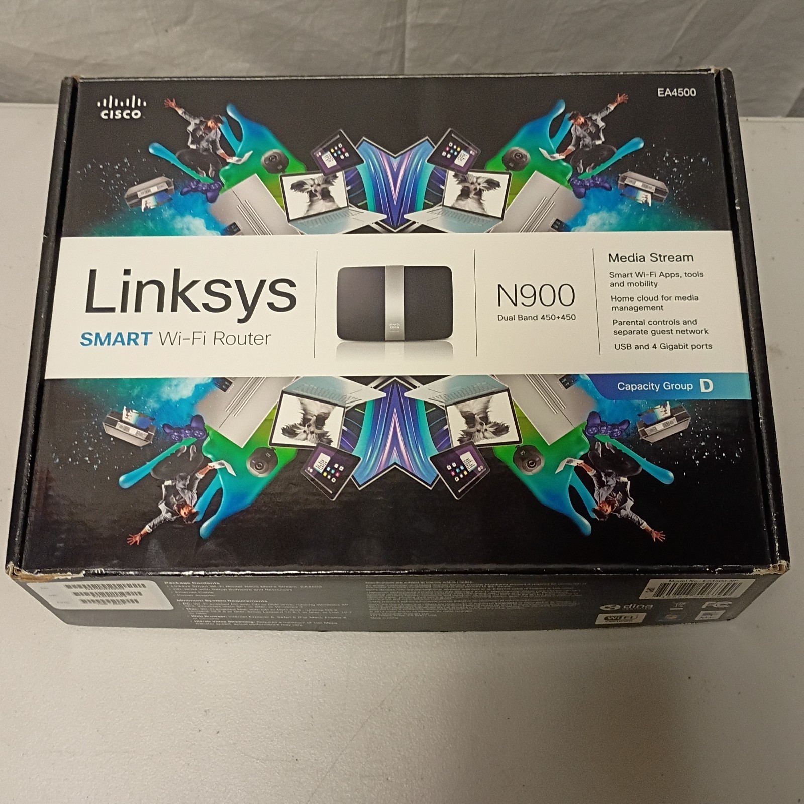 Cisco Linksys EA4500 N900 300 Mbps 4-Port 10/100 Dual Band Wireless N Router
