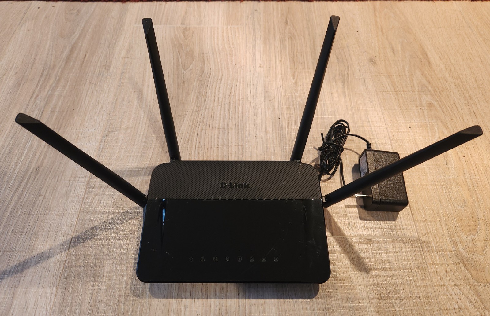 Wi-Fi Router Wireless D-Link DIR-842 Dual Band 2.4/5GHz Gigabit 4 Antennas