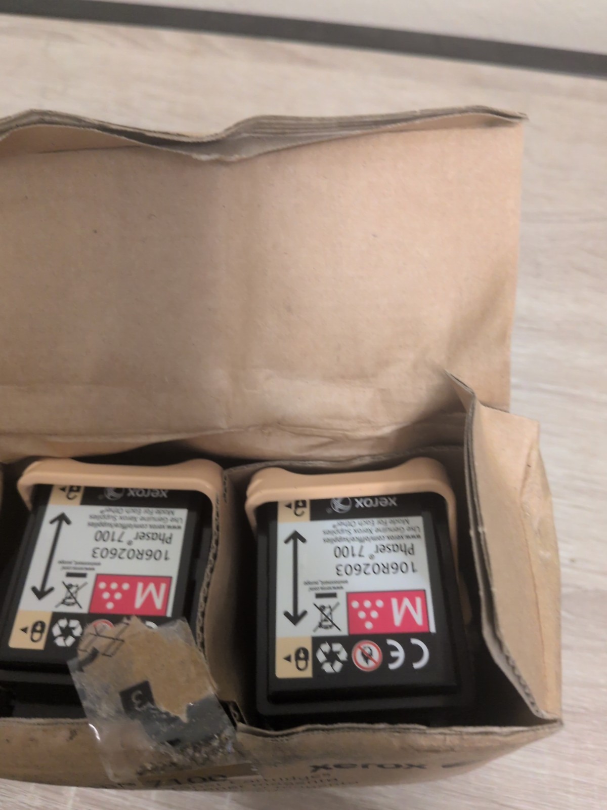 Genuine Xerox Phaser 7100 106R02603 MG.  Dual P. Toner Cartridge  See Pics