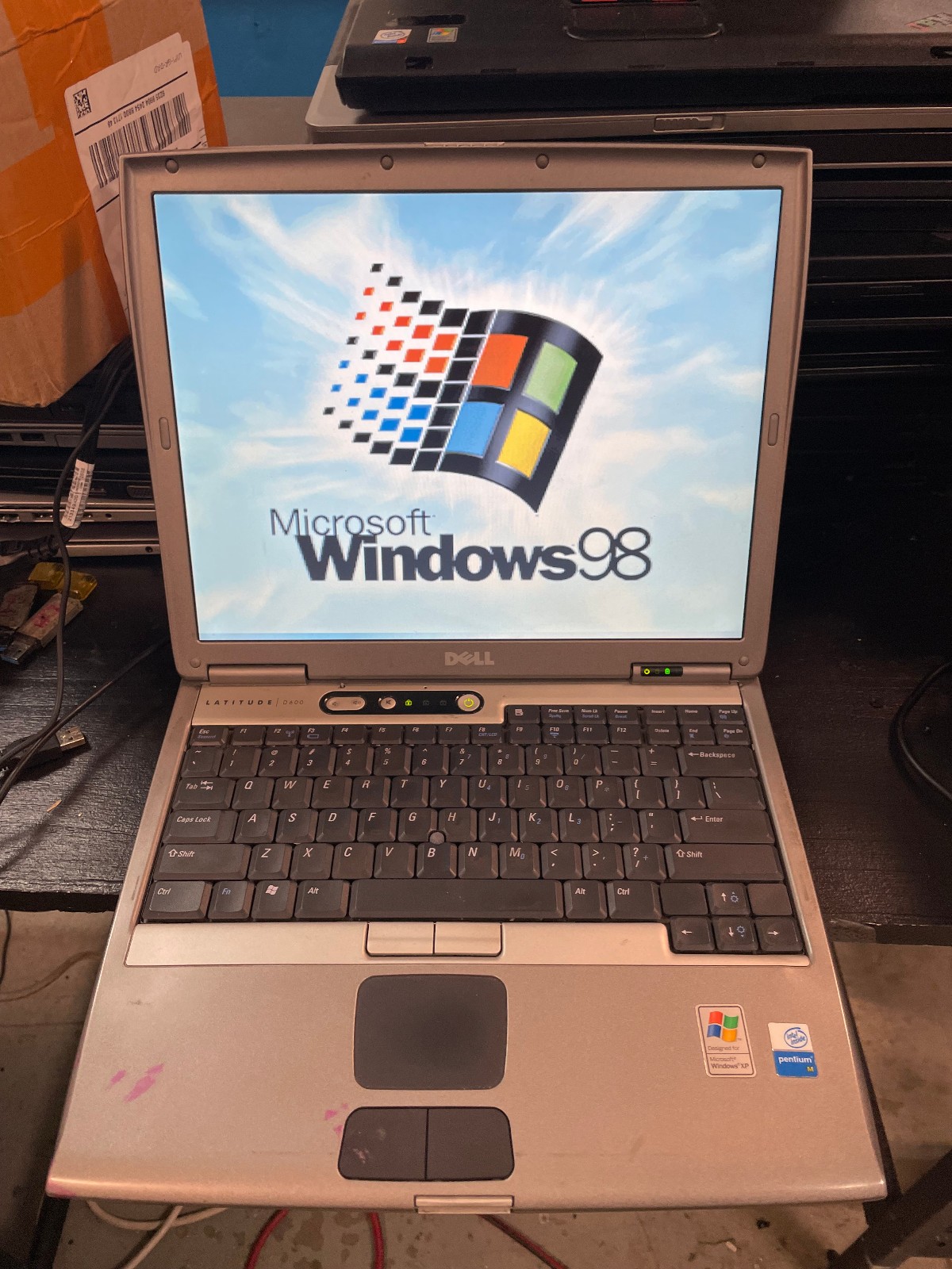 Dell Latitude D600 Windows 98SE w/ USB Support 1.8Ghz 1GB RAM Serial RS-232