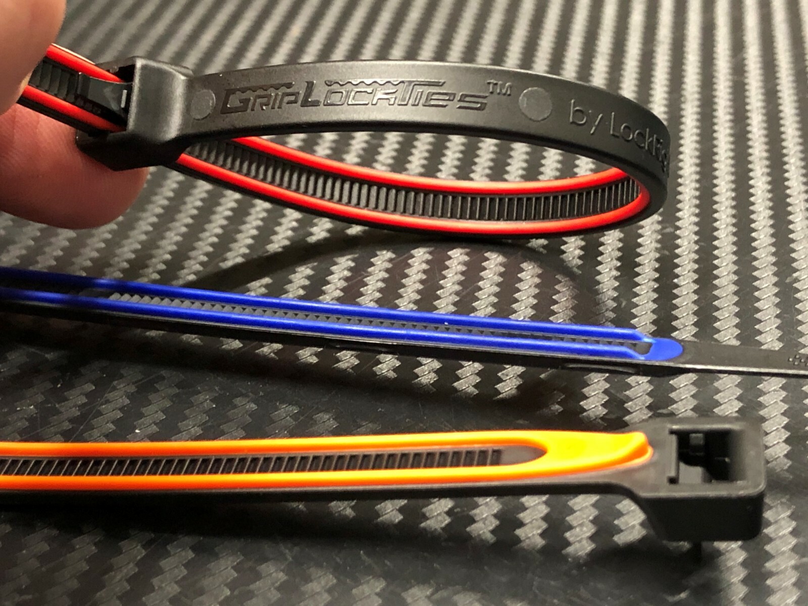 Cable Ties Reusable GRIPLOCKTIES 12 INCH BLUE PACK of 40  (GLT2912BKBUHB40)