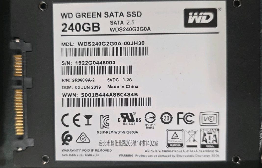 Western Digital WDS240G2G0A-00JH30 2.5" WD Green SATA SSD 240GB 6Gbps no tray