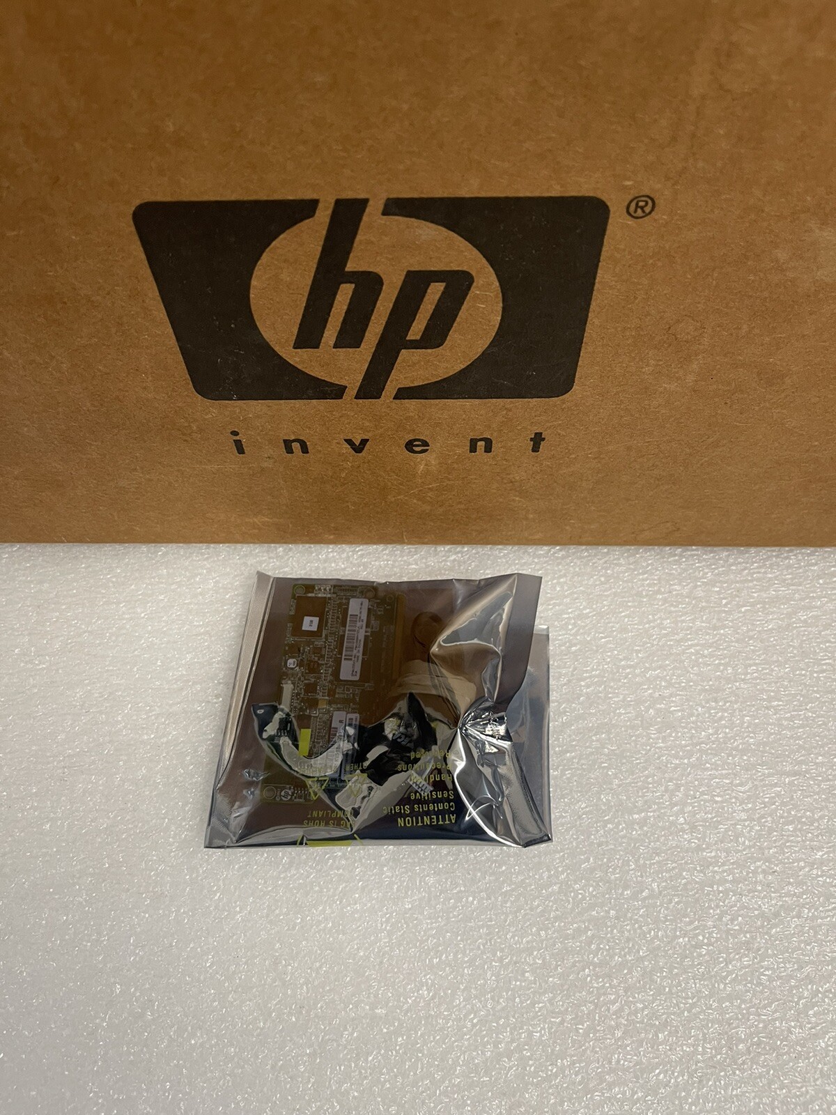 HP 631681-B21 HPE 2GB FBWC P822 P830 CACHE MEMORY W/BATTERY 633543-001