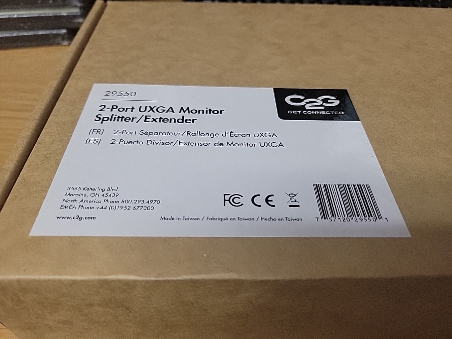 Cables To Go # 29550 VGA Video Splitter/Extender 2 Port - New Sealed