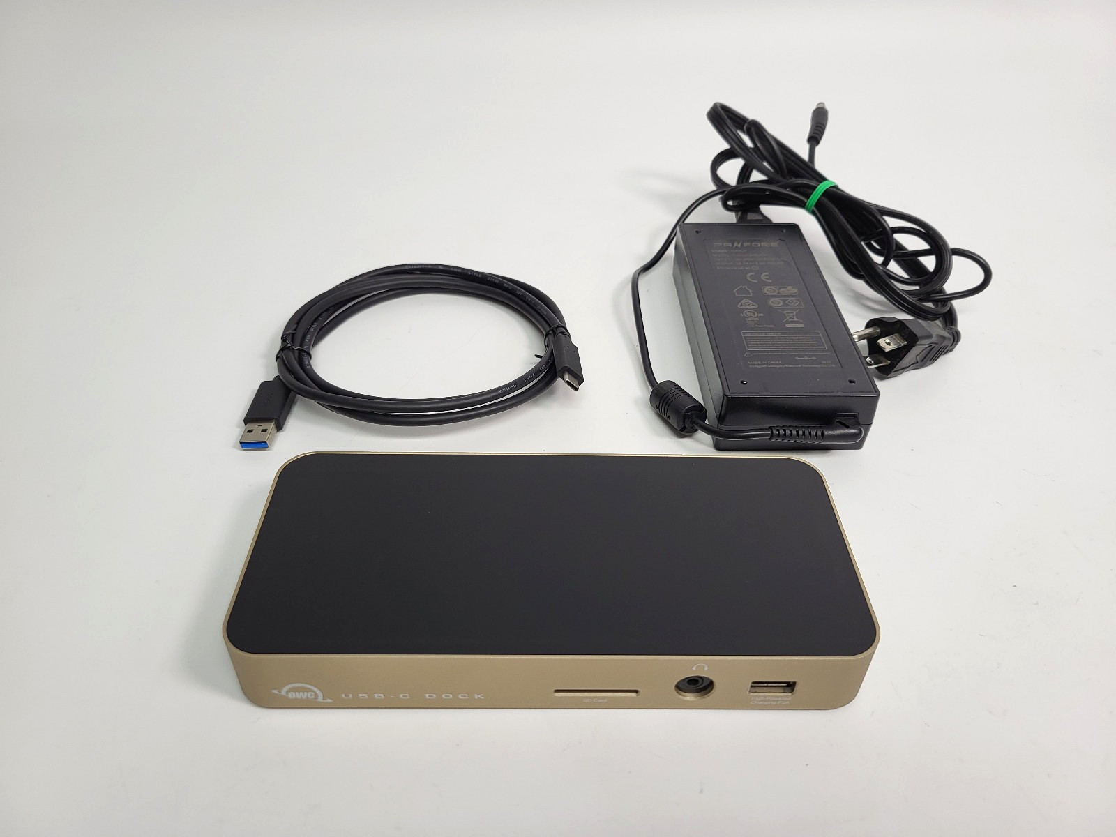 OWC Docking Station USB-C 3.1 Gen1, USB-A 3.1 Gen1, HDMI, SD Card, Power Adapter