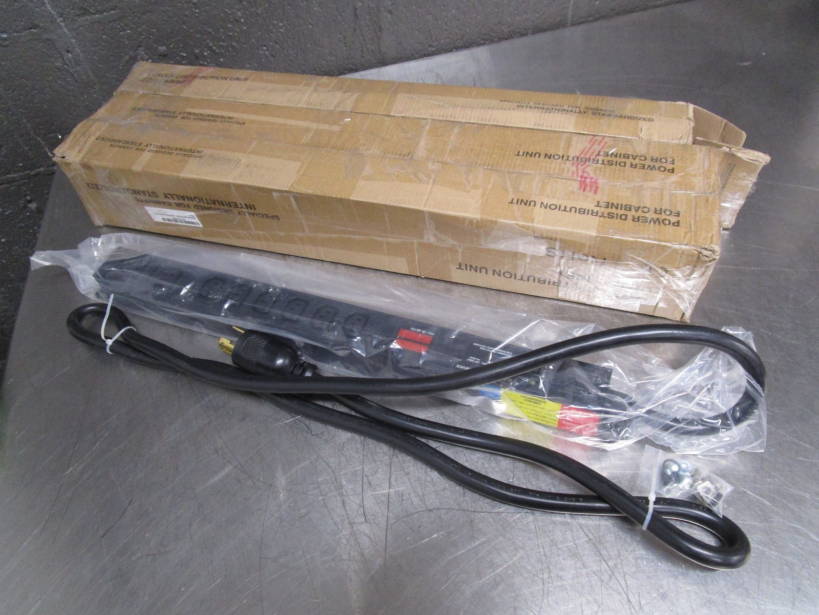 Lot of 3 New PDU-IEC Series 100-250V  6 Ports +2, AWG For Server & Crypto Mining
