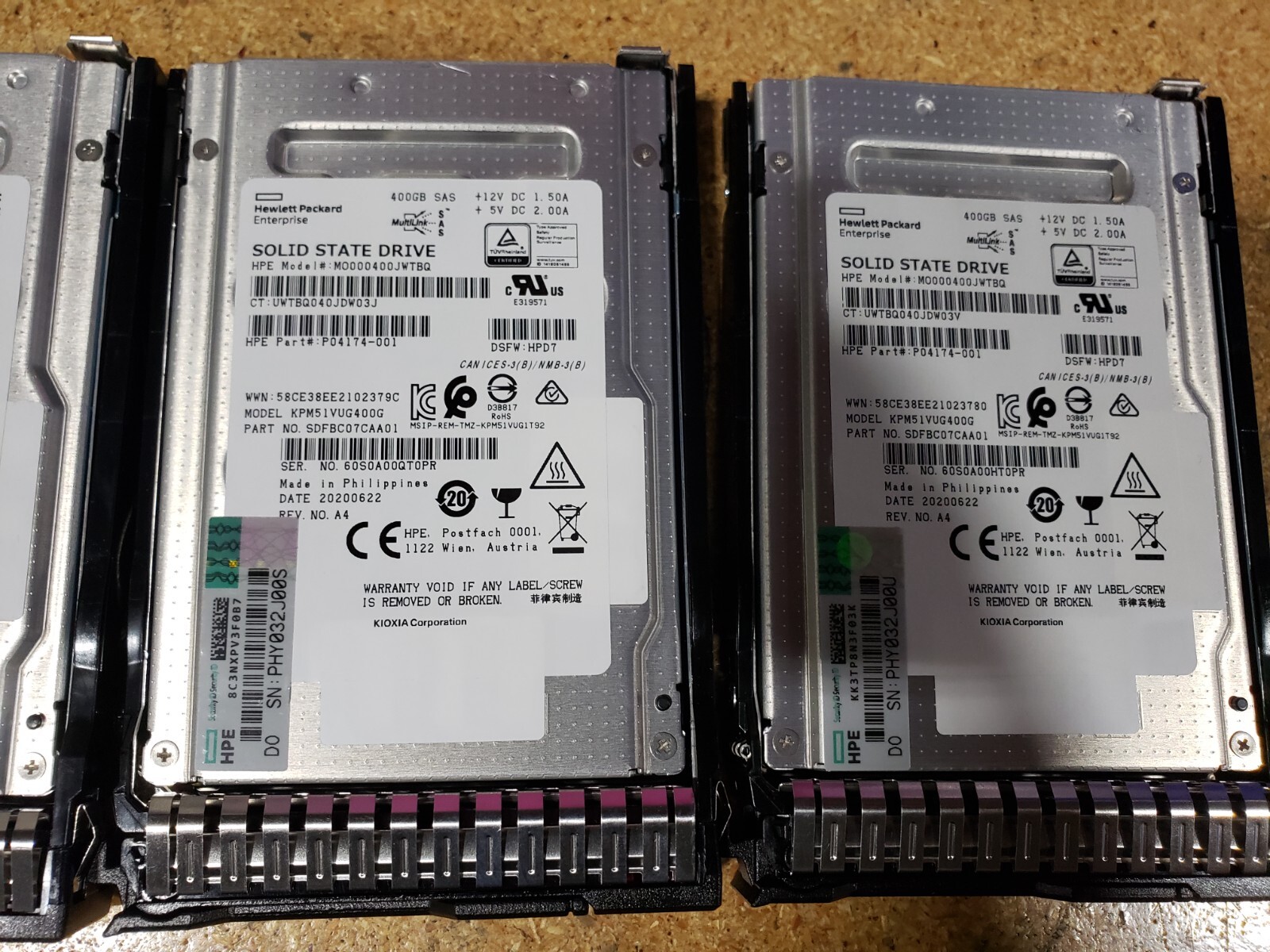 HPE-P04525-B21/P06576-001/P04174-001-400GB SAS 12G MIXED USE SFF (2.5IN) SC SSD