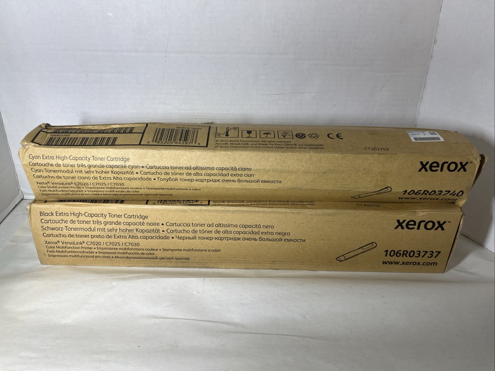 2 Xerox Genuine C7020 Toner Black Cyan  106R03737  106R03740