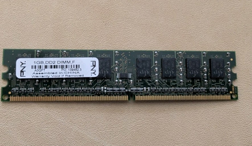 PNY 1GB DDR2 667MHz (PC2-5300) 240-Pin Desktop DIMM RAM - Tested.