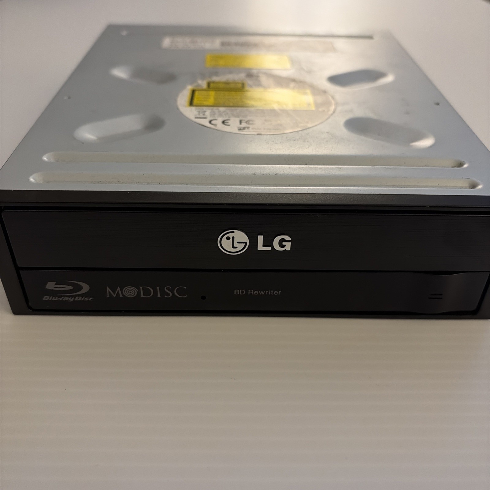 LG WH14NS40 Blu-Ray/DVD/CD/Game SATA Optical Drive | M-Disc Rewriter/Burner