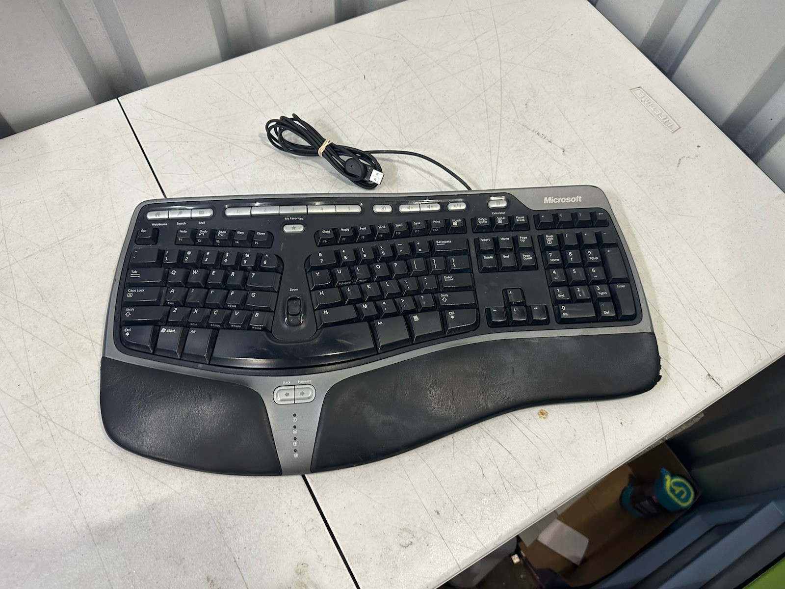 Microsoft Natural Ergonomic Keyboard 4000 v1.0 USB Wired KU-0462 Working