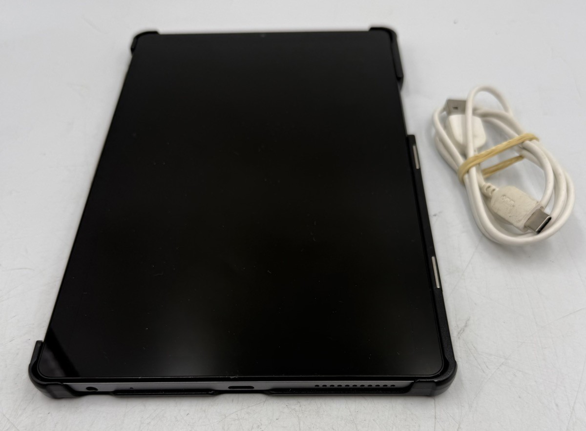 BARNES AND NOBLE NOOK - 64GB - TOUCH SCREEN WITH CHARGER- BUNDLE (CP2020711)