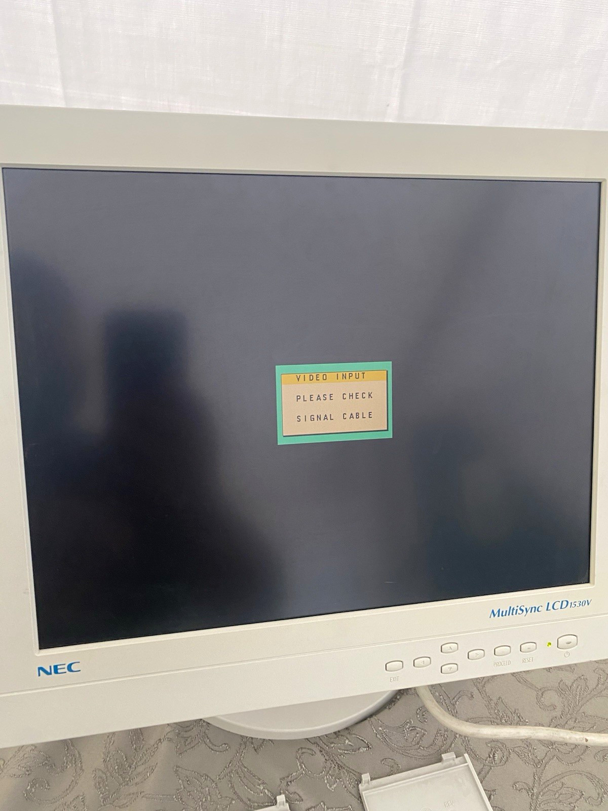 NEC MultiSync LCD1530V 15in LCD Monitor 1024x768 VGA D-Sub Beige 4:3