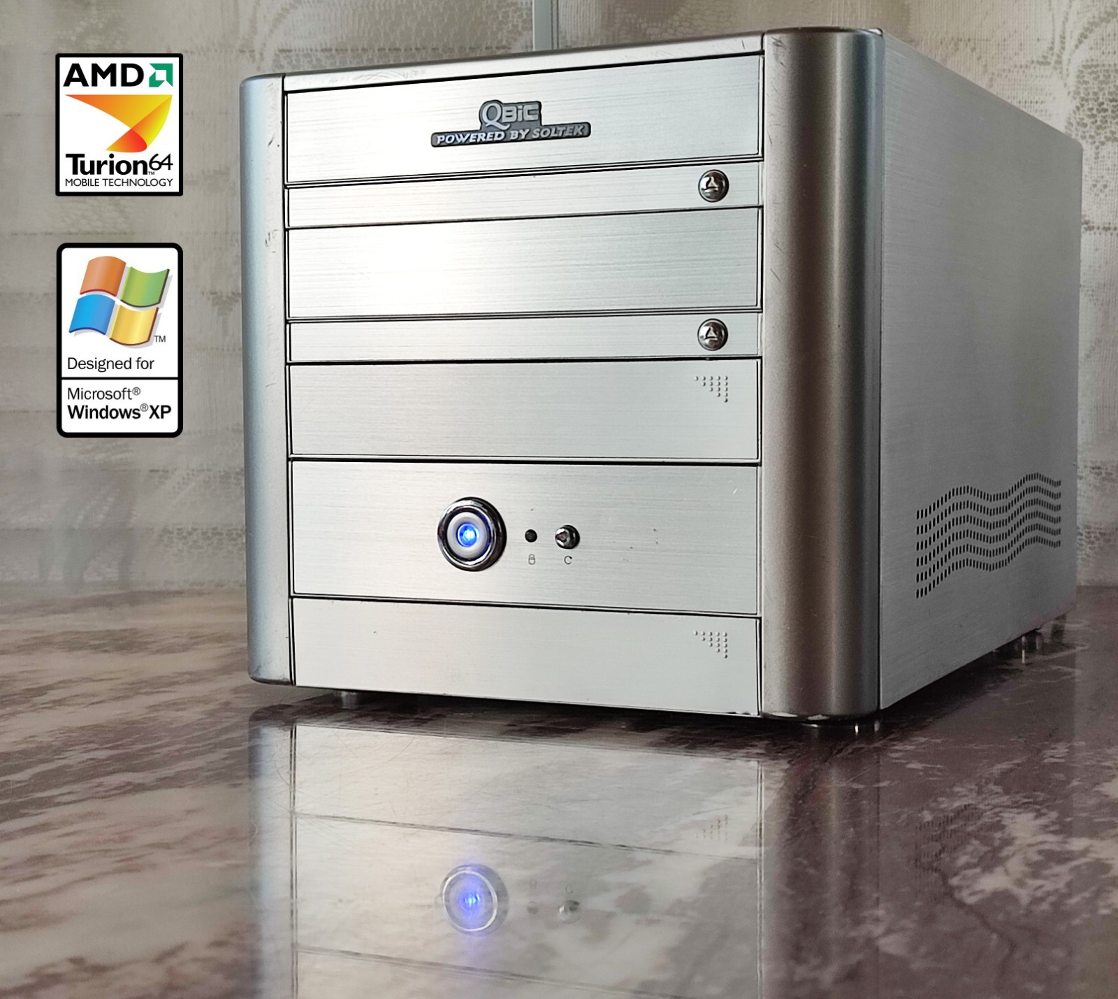 Soltek QBIC Rare Retro Windows XP Mini PC