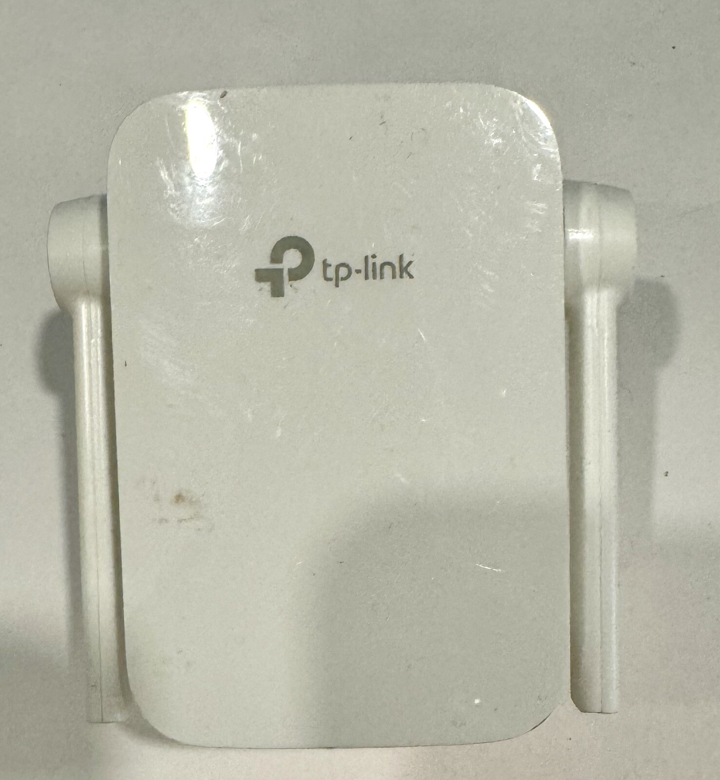 TP-Link Model TL-WA855RE 300Mbps Wi-Fi Range Extender