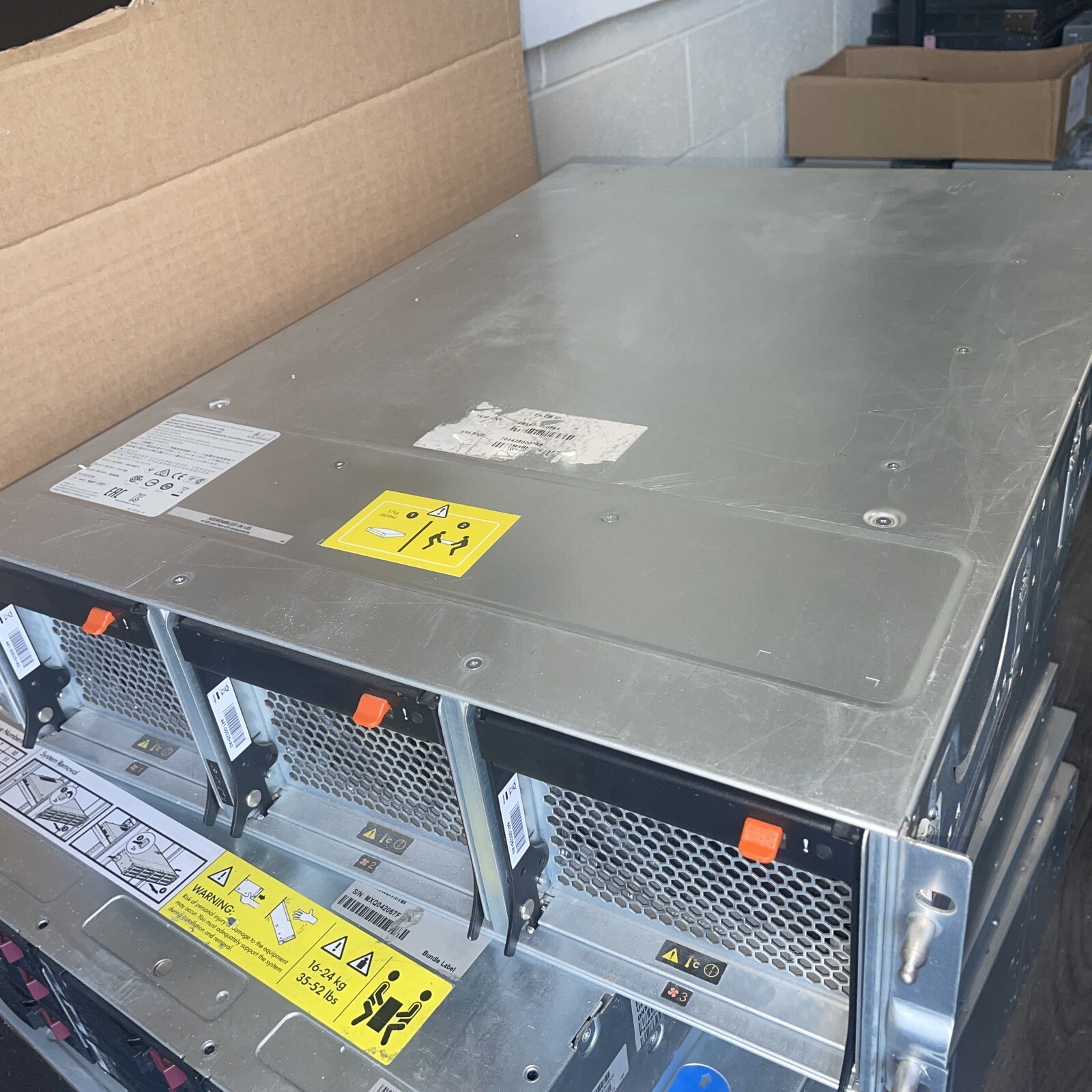 Chassis only for NETAPP FAS8020 FLASH STORAGE ARRAY NAF-1301