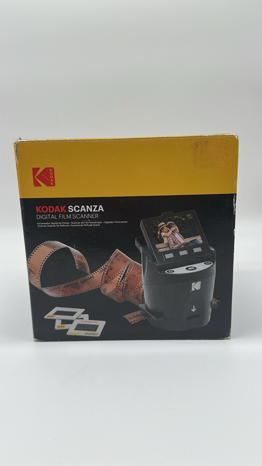 Kodak Scanza Digital Film & Slide Scanner-Converts 35mm,126,110,Super8 & 8mm NEW