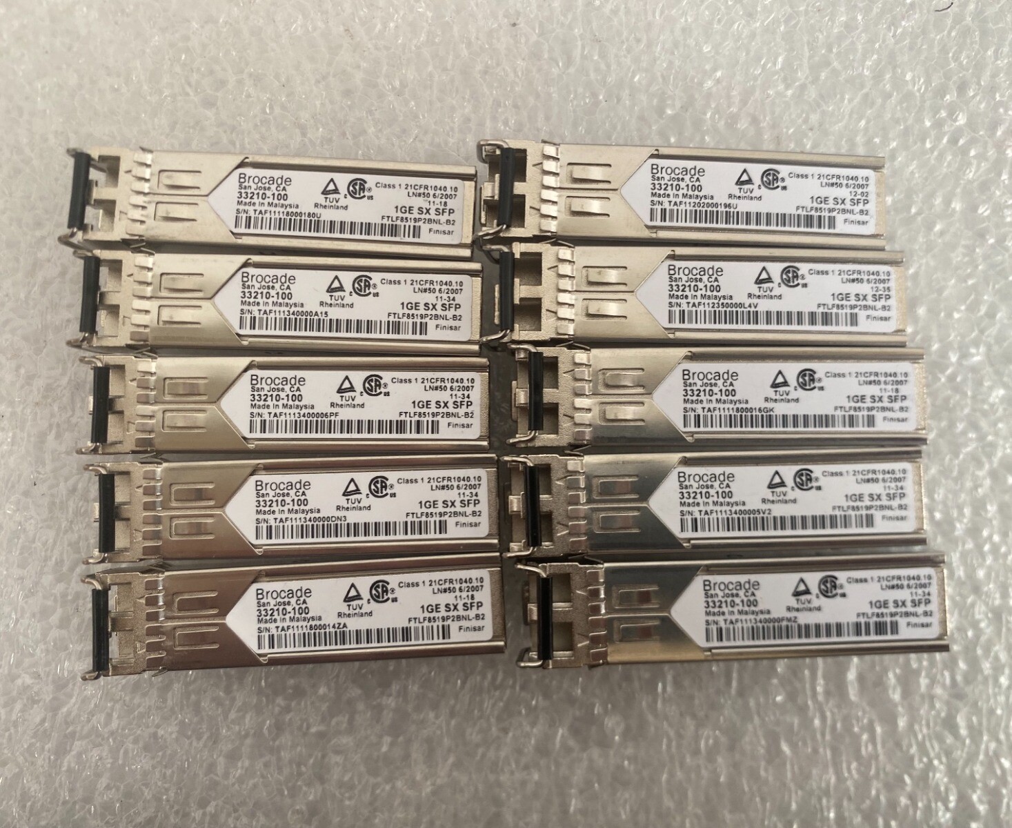 Lot (10) Brocade 33210-100 1GE SX SFP Optics Finisar FTLF8519P3BNL-B2