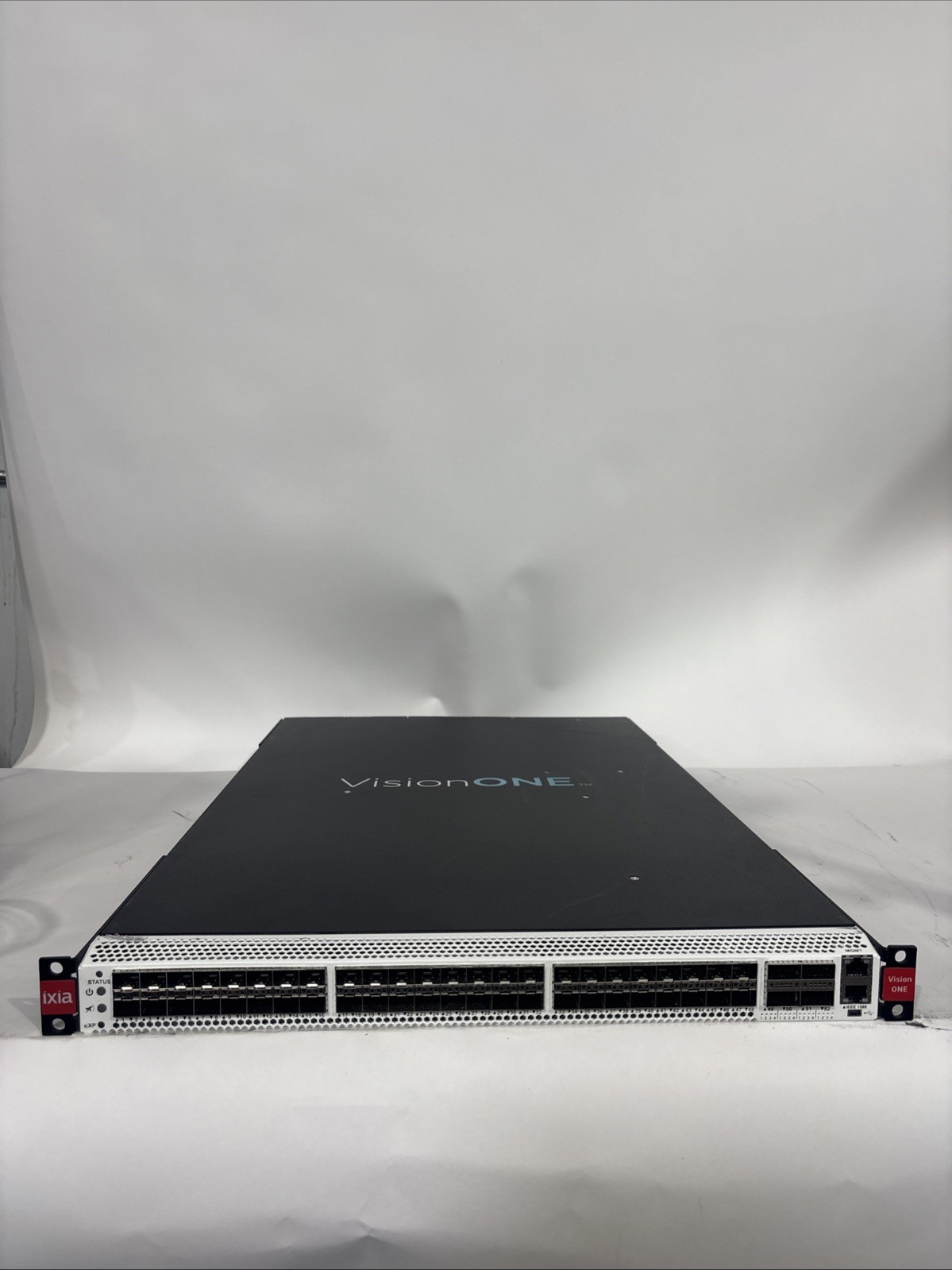 Ixia Vision One 48x 10Gb Ethernet SFP+ 4x 40Gb Ethernet QSFP+