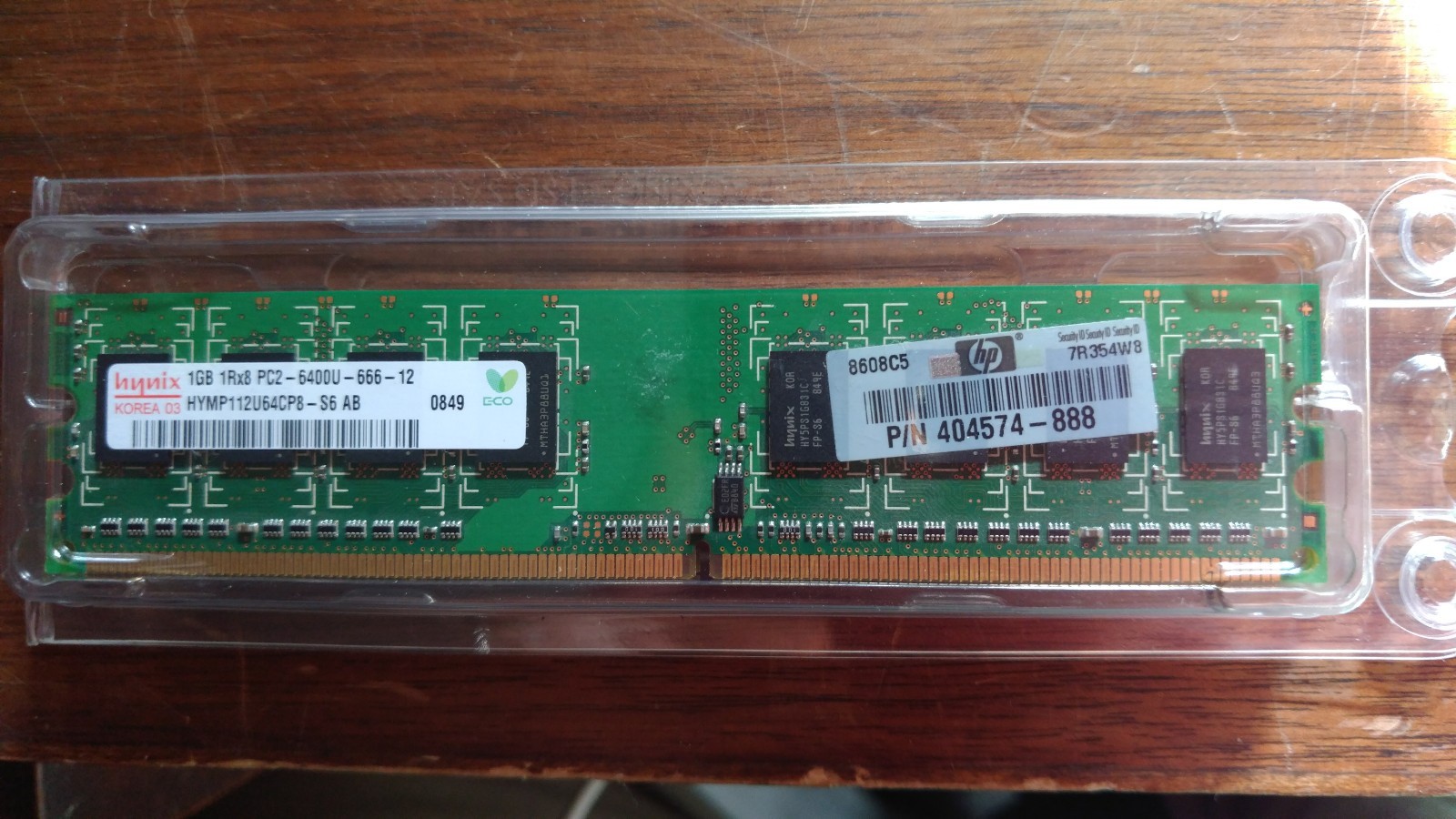 Hynix 4GB (4X1GB) HYMP112U64CP8-S6 AB PC2-6400U-666-12 