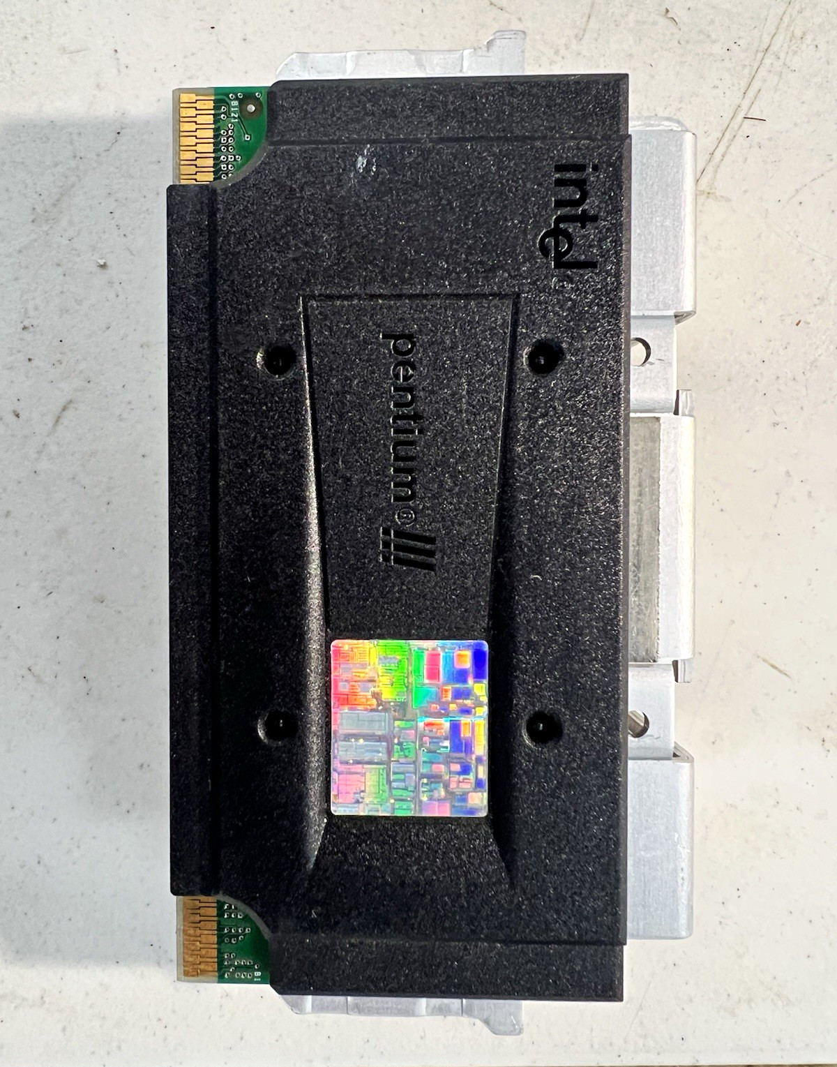 Intel Pentium III 550MHz SL3F7 Katmai Slot 1 512KB 100MHz CPU Heatsink Vintage
