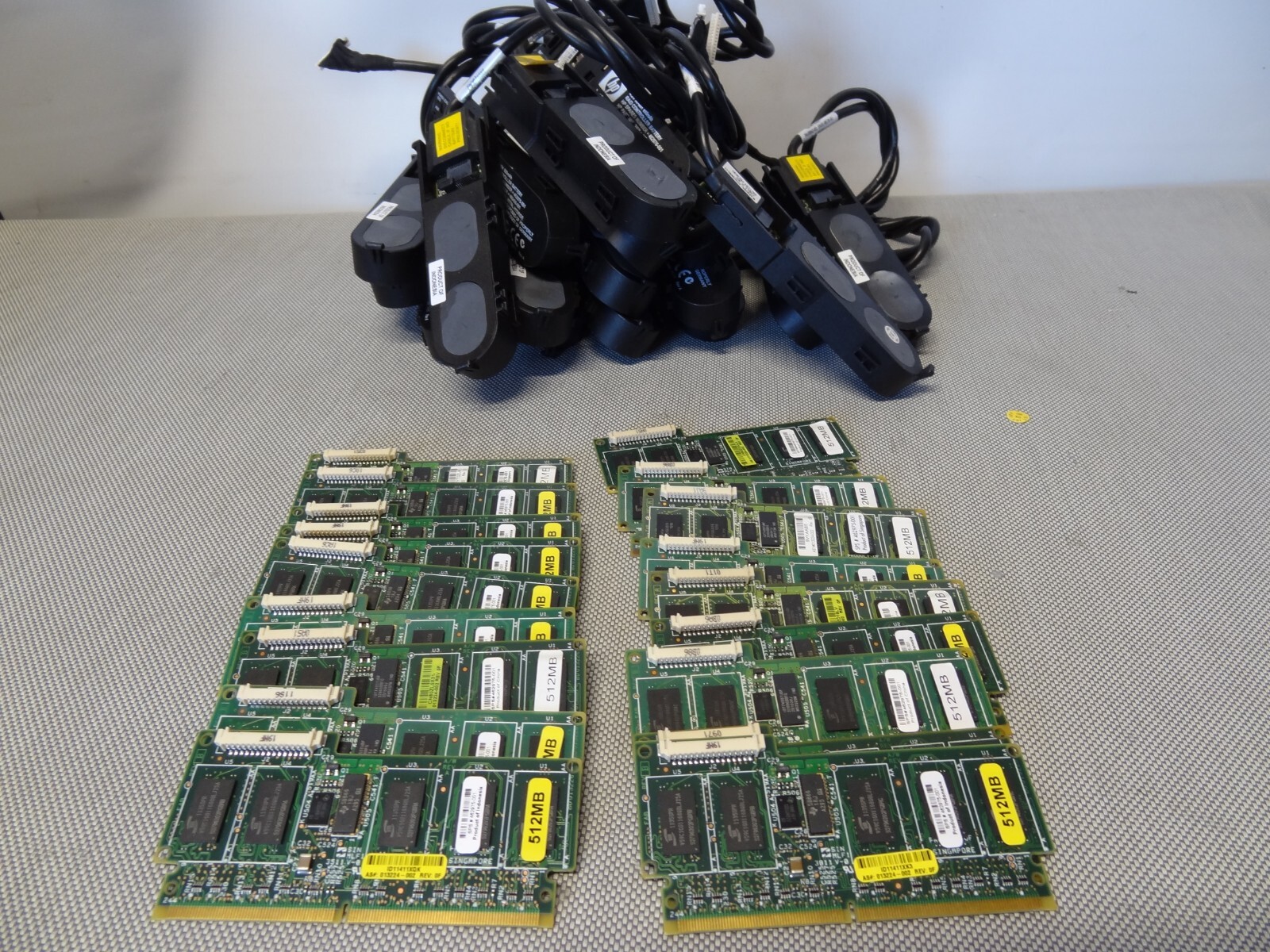18x HP 462975-001 512MB Cache Memory w/ 460499-001 4.8V 650mAh Battery #56