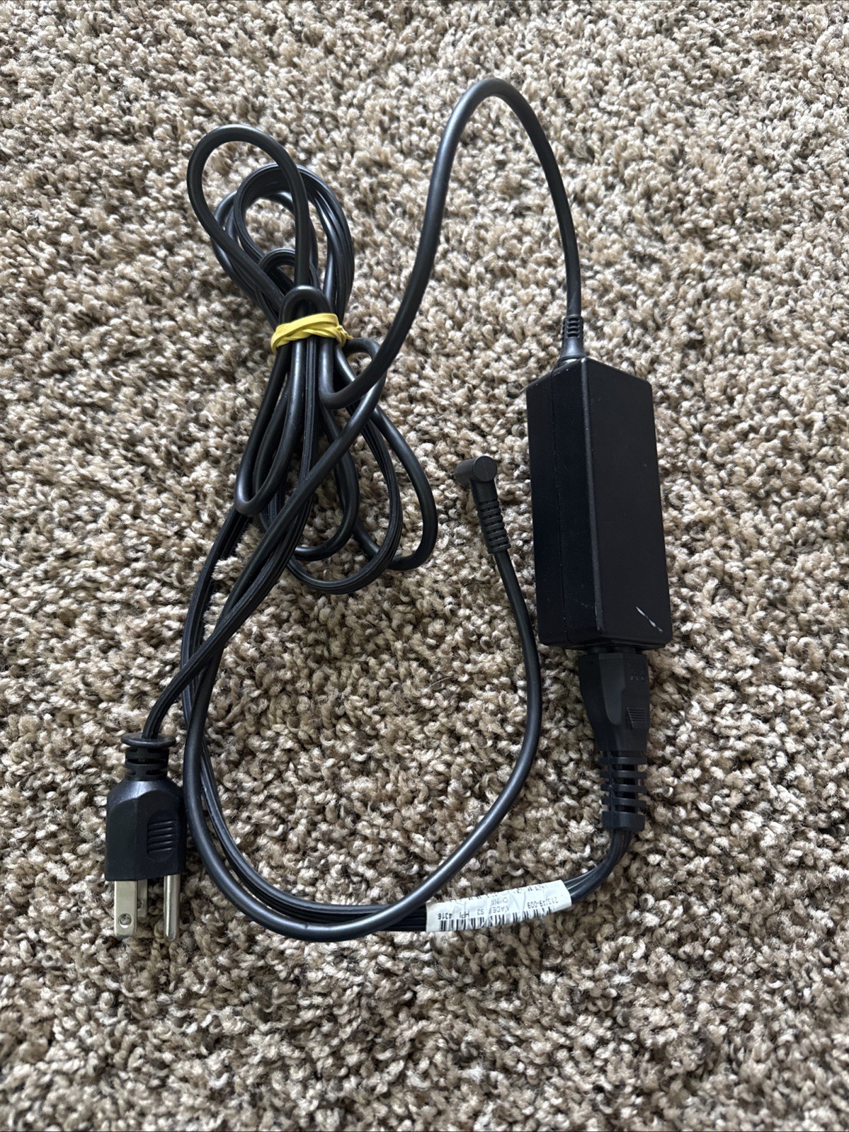 Genuine HP 45W AC Power Charger for HP Notebook Laptop 15-ay127cl HSTNN-DA40