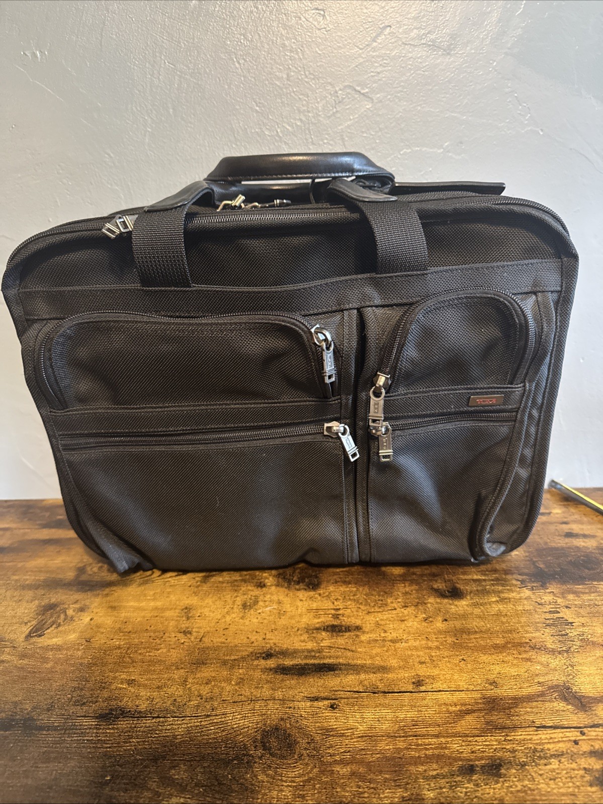 TUMI Alpha Deluxe 17” Expandable 2-Wheeled Laptop Briefcase