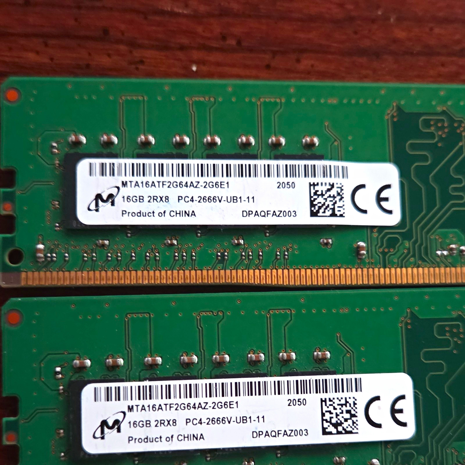 Micron 32GB (2x16GB) DDR4-2666 PC4-2666V 288-Pin UDIMM Unbuffered
