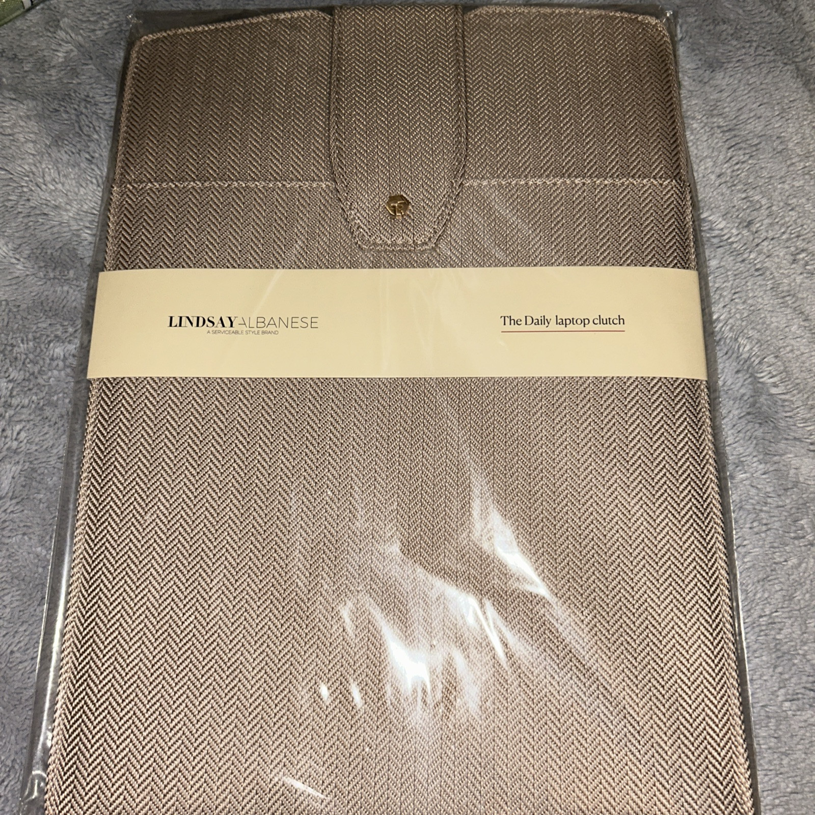 LINDSAY ALBANESE LIMITED EDITION The Daily Laptop Clutch Sleeve Case 15 X 10.5 