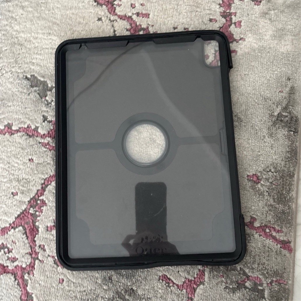 OtterBox Black Rigid Plastic Tablet Protective Shell Case w/ Center Ring Cutout