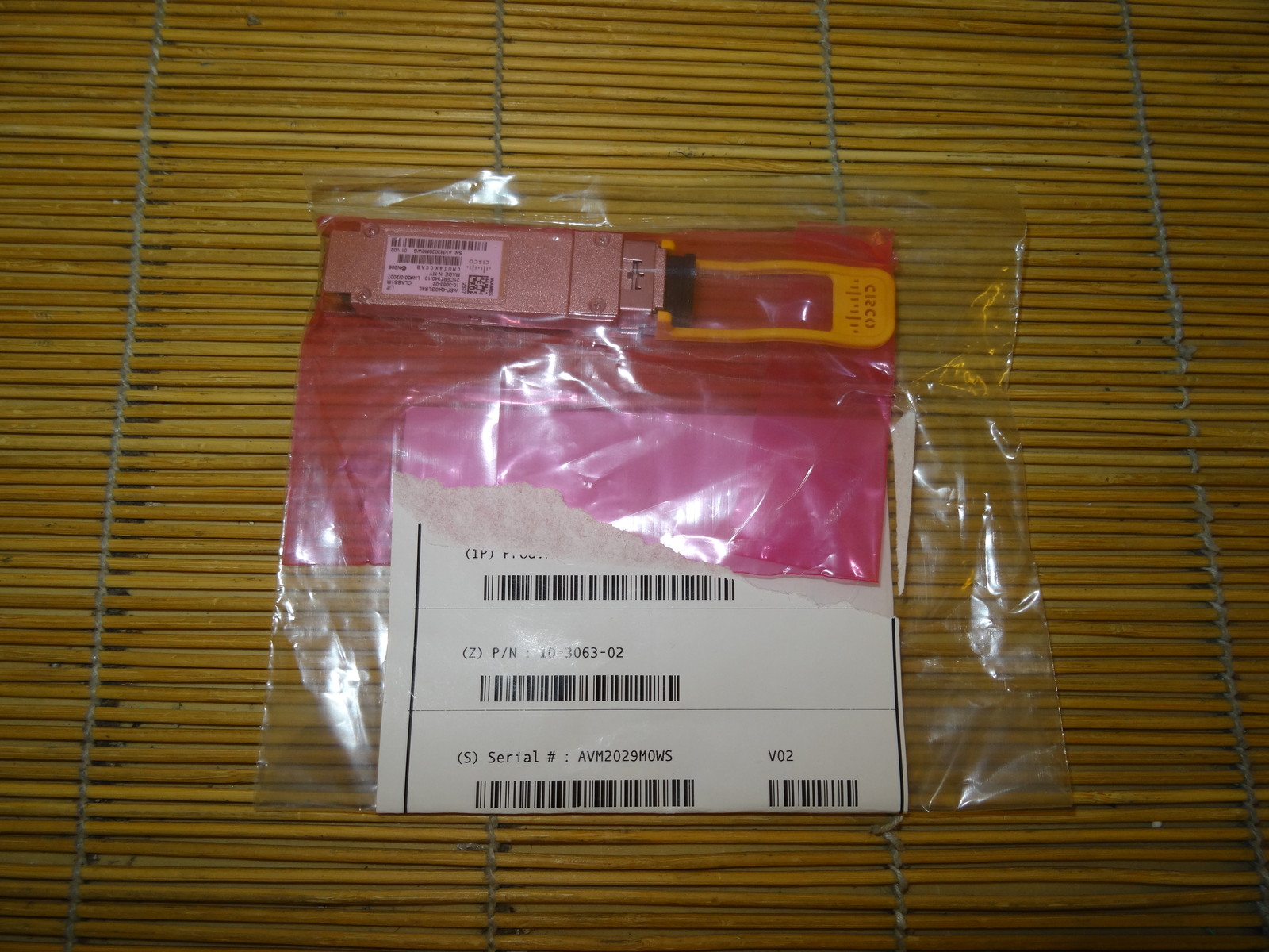NEW Cisco WSP-Q40GLR4L 40GBASE-LR4-Lite 1310nm SMF V2 NEW label has jagged edge