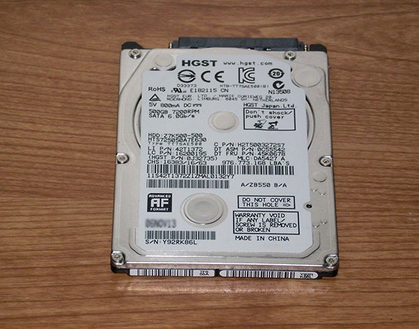 500GB  HGST HTS725050A7E630 Thin 7mm Good UXM