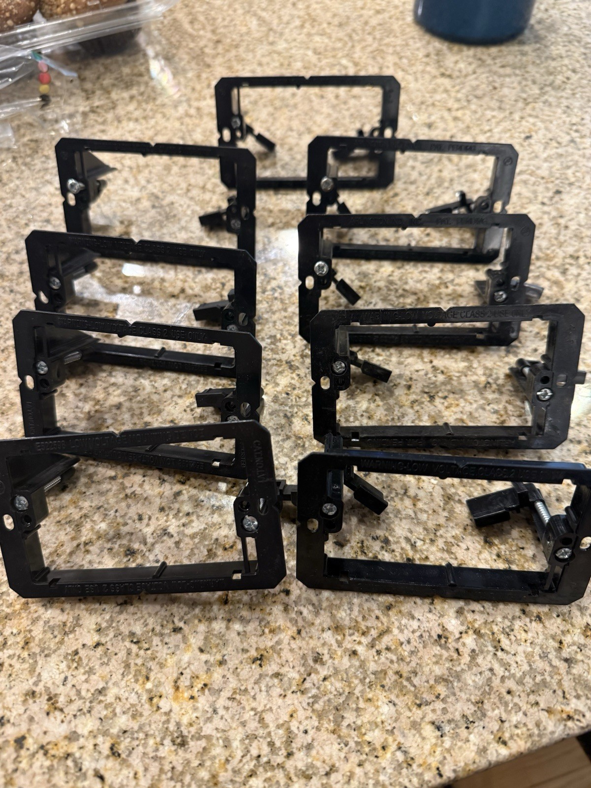 Box of 9 Arlington Industries LV1 1Gang Low Voltage Mounting Brackets