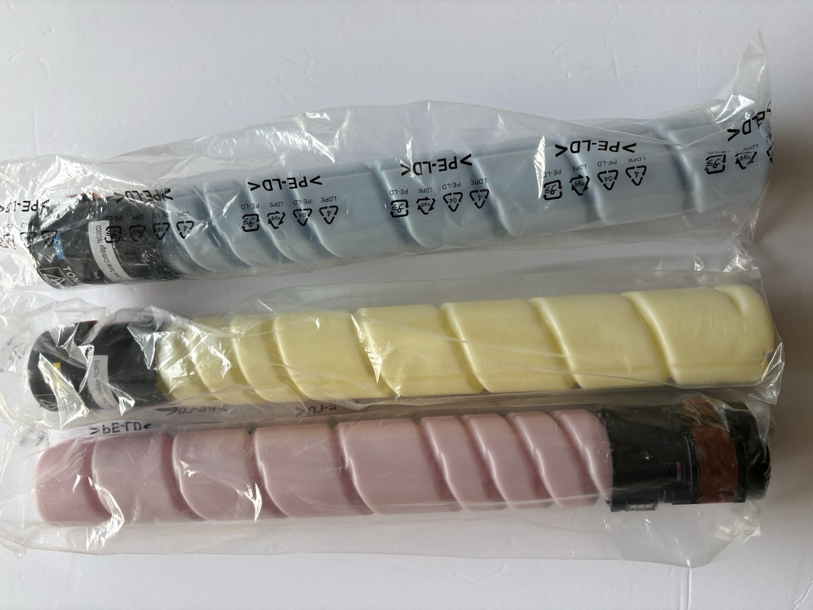 MasaiMara CS921 Toner 3-Pack Cyan Magenta Yellow 76C00C0 M0 Y0 New Sealed