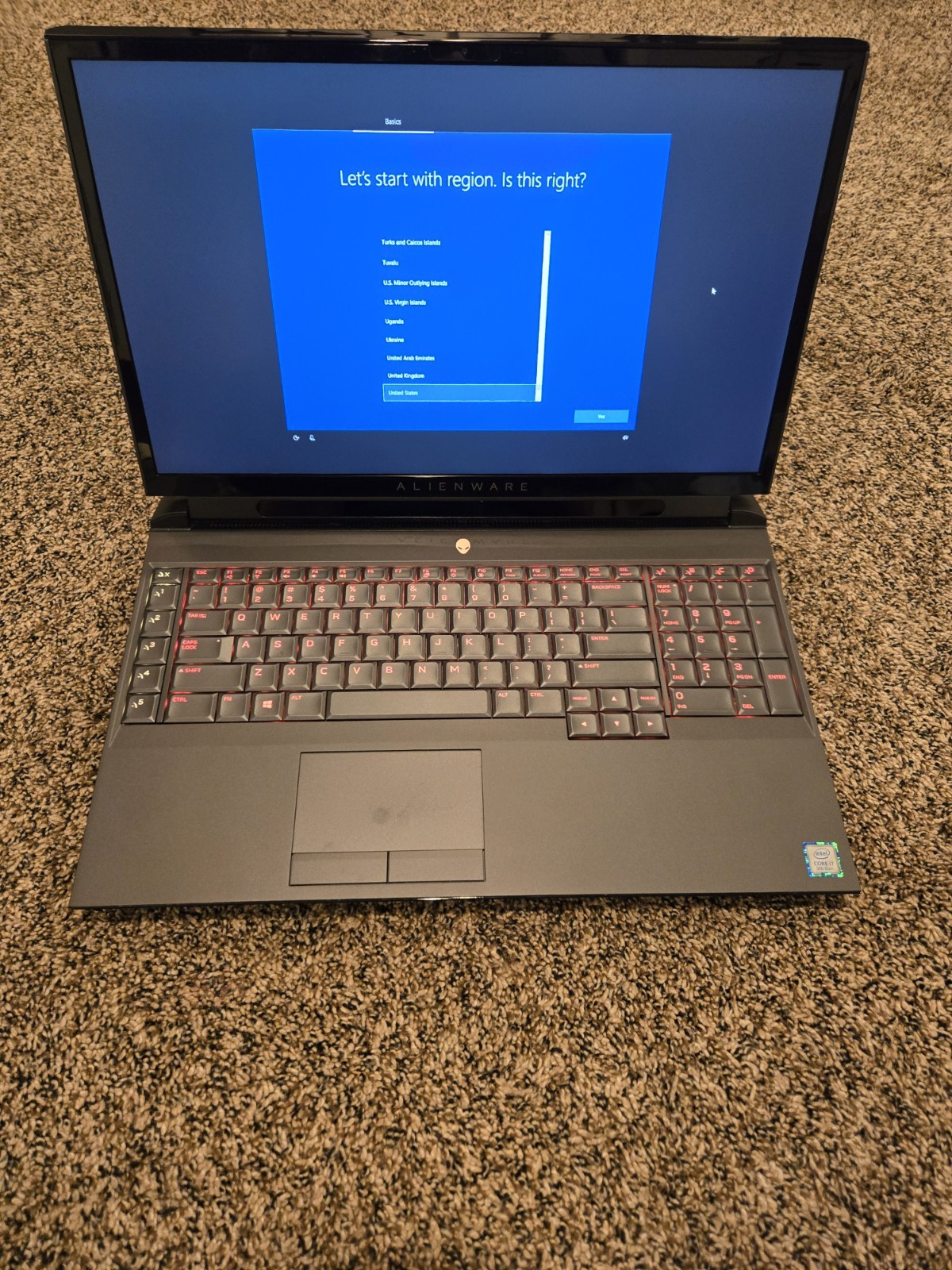 Alienware Area 51m R1 Core i7-9700K 3.6GHz RTX 2070 48gb ram
