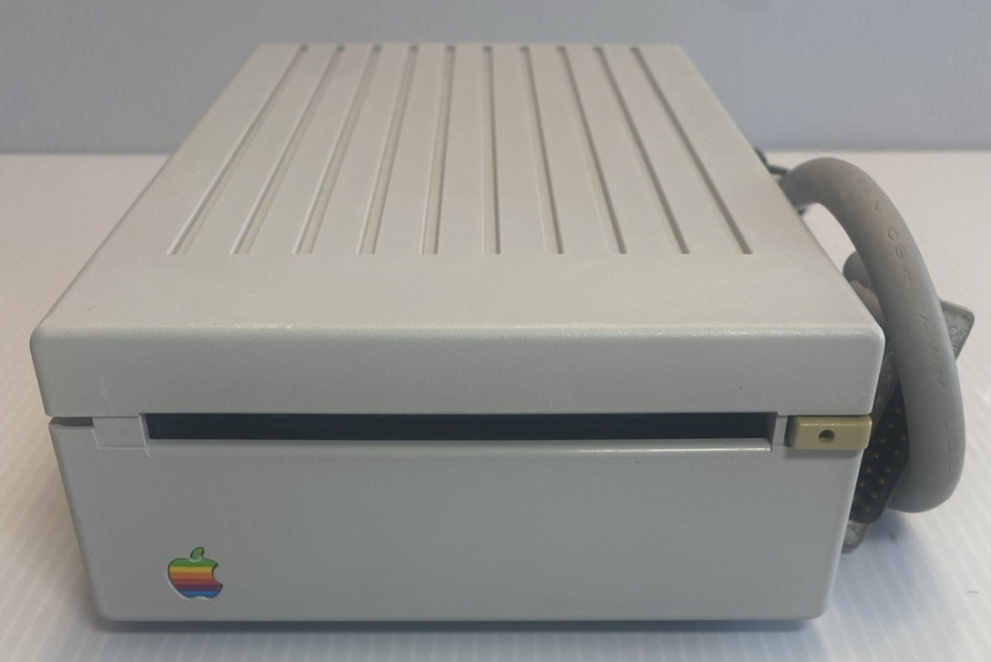 VINTAGE Apple 3.5 Drive External 3½" Floppy Drive DB-19 Beige | P/N  A9M0106