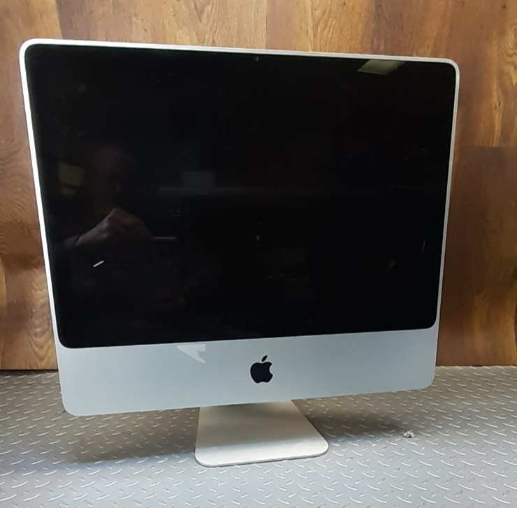 APPLE iMAC ALL in ONE 20"  vintage computer Not Tested   ser# QP9381ABOTH