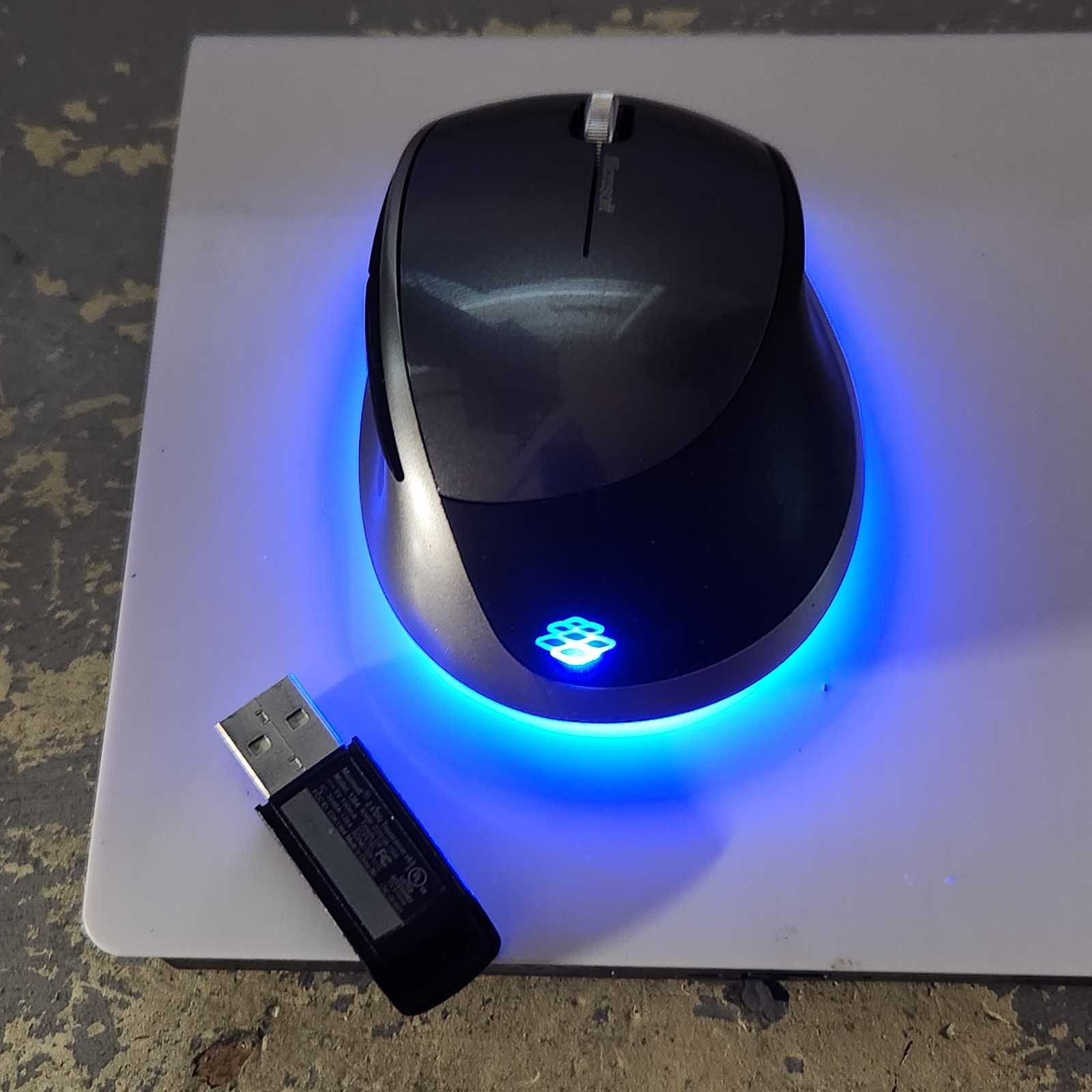 Microsoft Explorer Mini Mouse model 1363 With Wireless USB Receiver